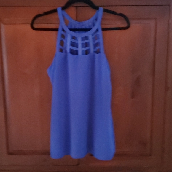 VENUS Tops - New Strappy Detail Top